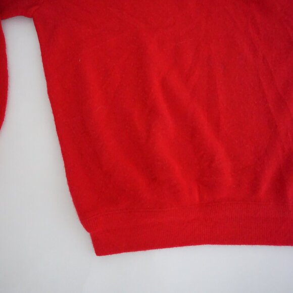 Vintage Izod Lacoste Red Wool V Neck Sweater Preppycore Old Money Classic L - Picture 6 of 9